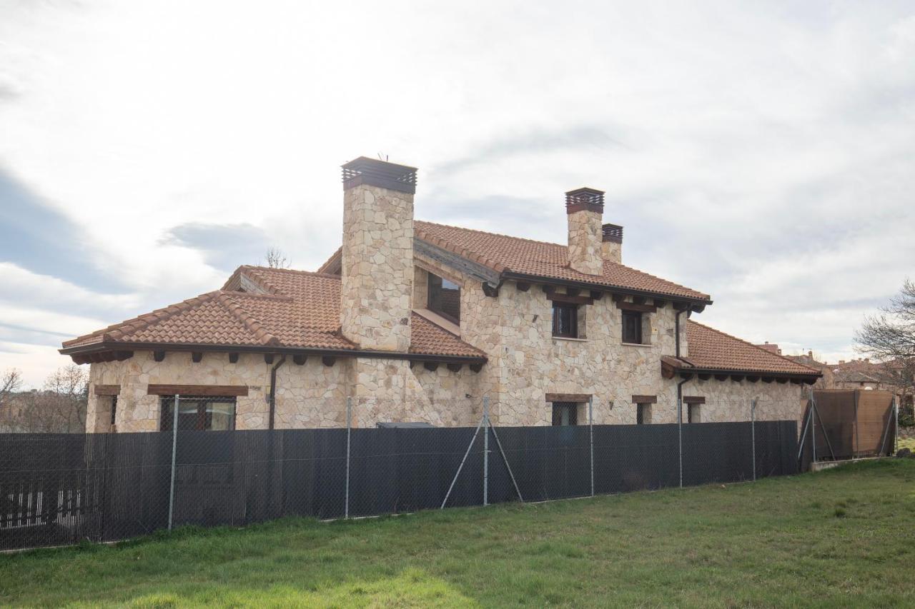 Casa Rural La Nava De Tizneros Eksteriør bilde